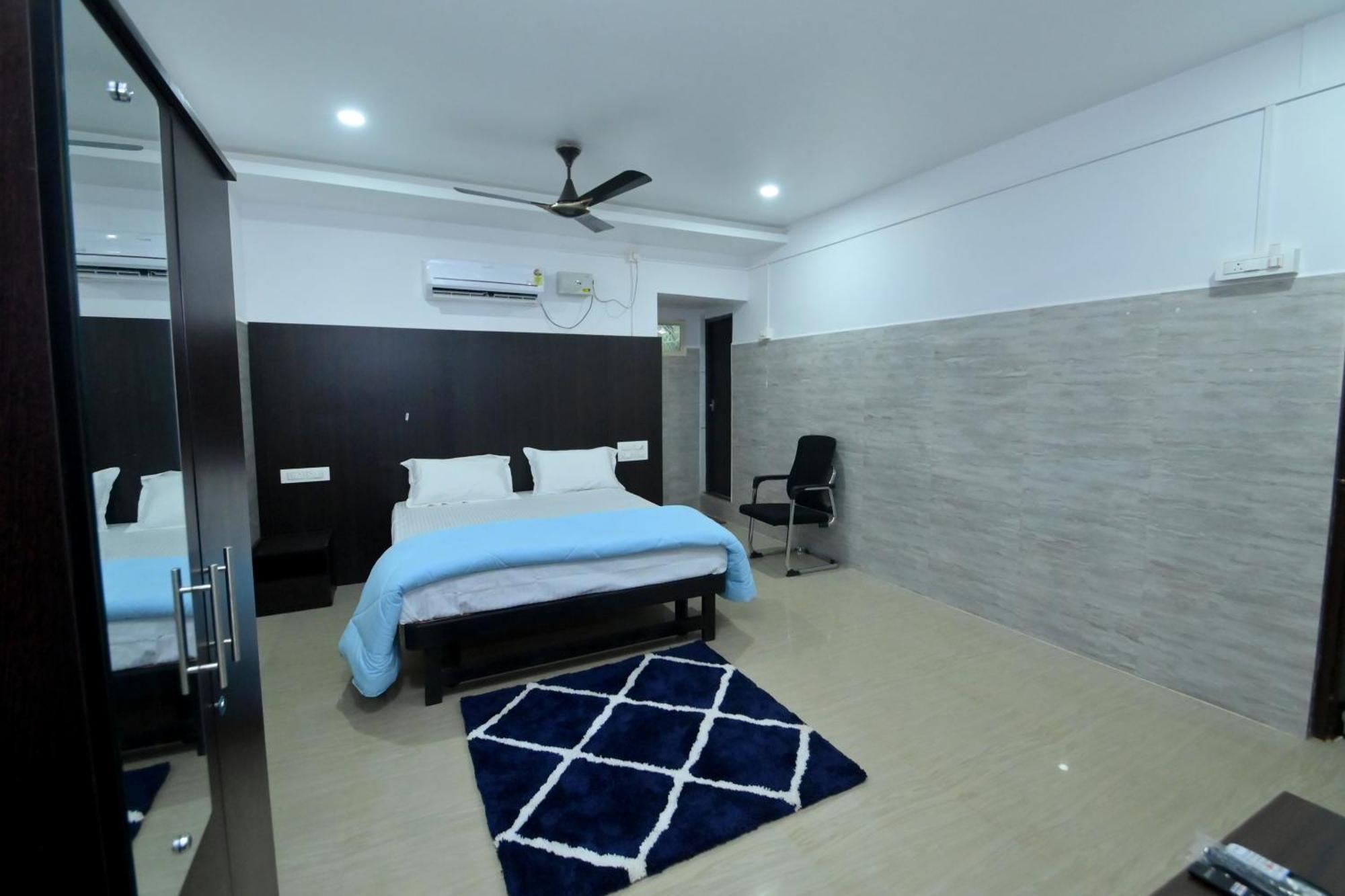 Canara Vibes Mavalli Exterior photo