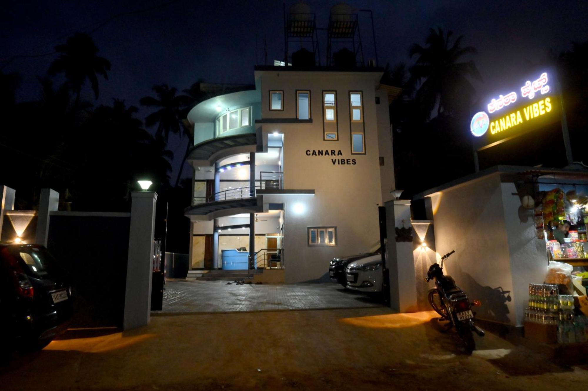 Canara Vibes Mavalli Exterior photo