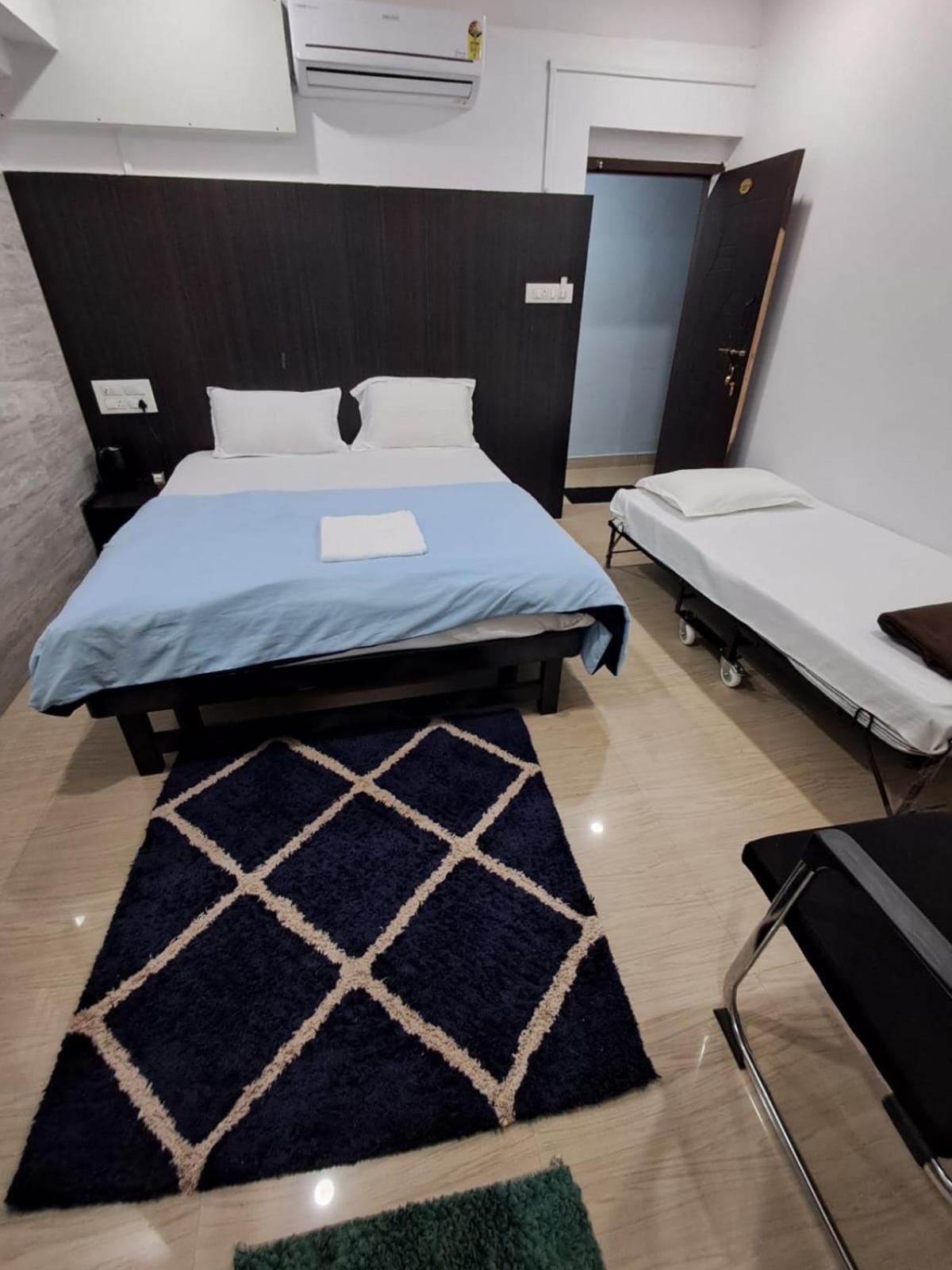 Canara Vibes Mavalli Exterior photo
